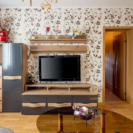 Apartment Tourist *